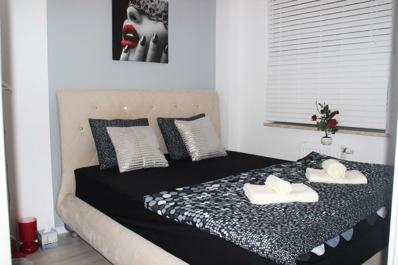 Delux Apartment *